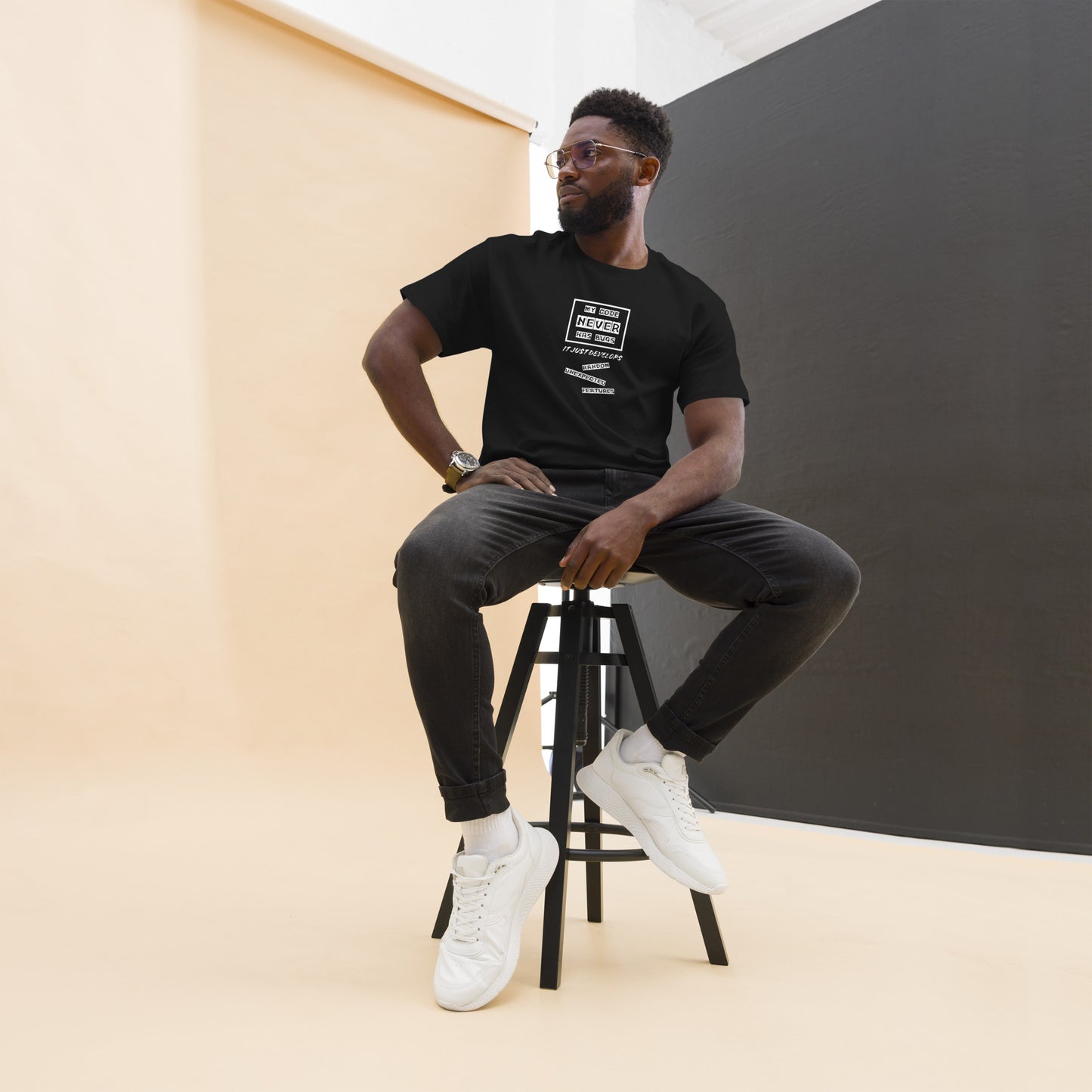 Unexpected Features tee - Dark